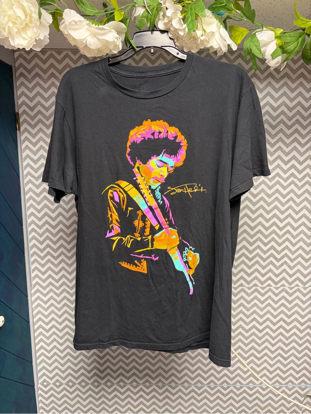 Jimi Hendrix Graphic Short-Sleeve Men’s T-Shirt - Vibrant Guitar Artwork